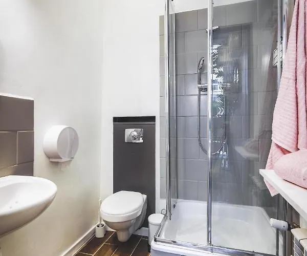 Stonewall - Self Check In *