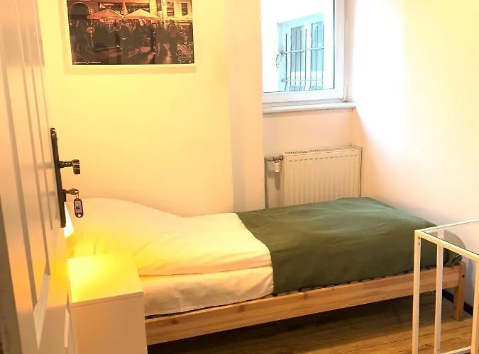 Hostel Stonewall - Self Check In Poznan