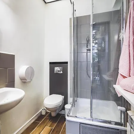 Stonewall - Self Check In *