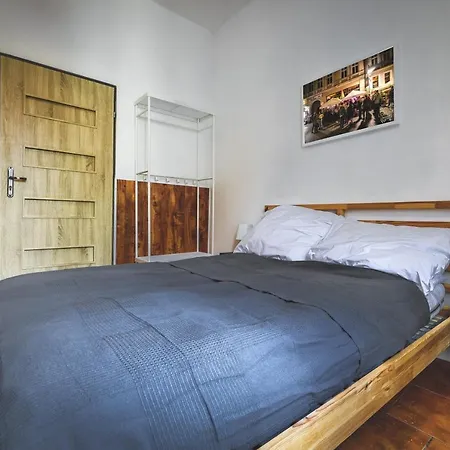 Hostal Stonewall - Self Check In *