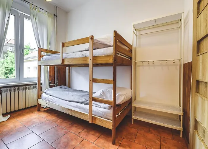 Hostel Stonewall - Self Check In Poznań